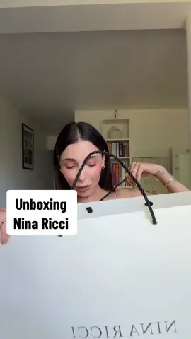 On découvre Vénus de @Nina Ricci ! #perfume #fragrance #perfumetiktok 