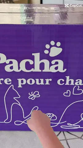 aujourd'hui mon chaton et mon chat de 5 ans decouvrent la litiere @pacha  une litière parfaite ,sèche et absolument absorbante elle peut même dire si l animal a une infection pour l'instant tout va bien  n heisterez pas a cliquer sur mon lien #i vous voulez la commander vous aurez une petite réduction  de 25 % ce qui est déjà très bien  https://monpacha.fr/discount/SILKIE25?utm_source=seed&utm_campaign=SILKIE25&utm_medium=social&utm_content #litiere #pacha 