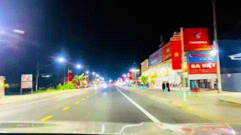 Chill buổi tối ở #phuoclongbaclieu cùng mình nha ai qua đường này ròi chào nhau cái nè 🫶#xuhuongtiktok 