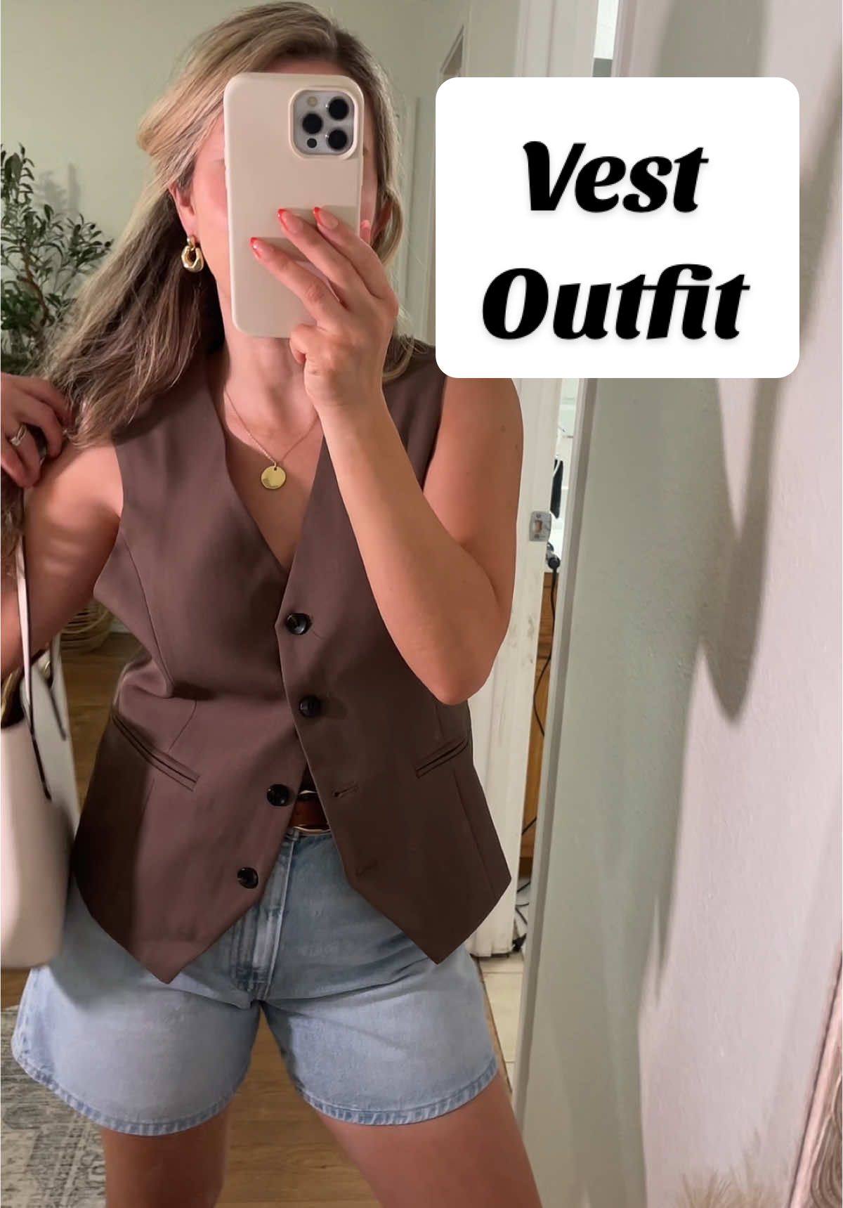 #vest #outfitinspo #chaleco 