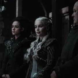 under their rightful queen | scp: skywaik3rsae | #daenerystargaryen #themotherofdragons #emiliaclarke #gameofthrones #asoiaf #daenerystargaryenedit #fyp #edit #blowthisup #aftereffects #asongoficeandfire #ae @NIKA @Dany ☾ @𝐀𝐖𝐀𝐄𝐍 @lucassvisual @Dean @Lucas @Jasmine ♡ @𝕊𝔸𝕄 ☾ 