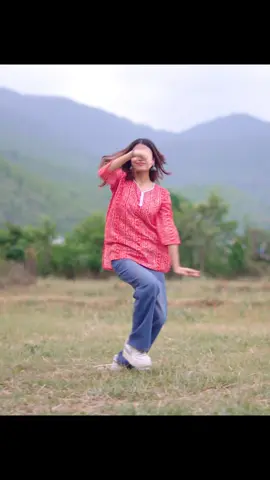 Sapphire 💃🏻💃🏻 #soniyamahat #fyp DOP- @Sagar Mahat 
