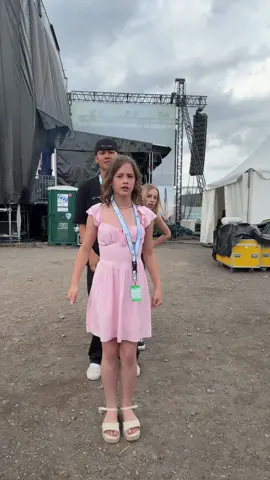 Big Suprise🥰🙈🥰@jaydenscottoffiziell @Sille❤️Emma #foryoupage #foryoupage❤️❤️ #foryou #for #you #videoviral #goviral #ffypシ #viral 
