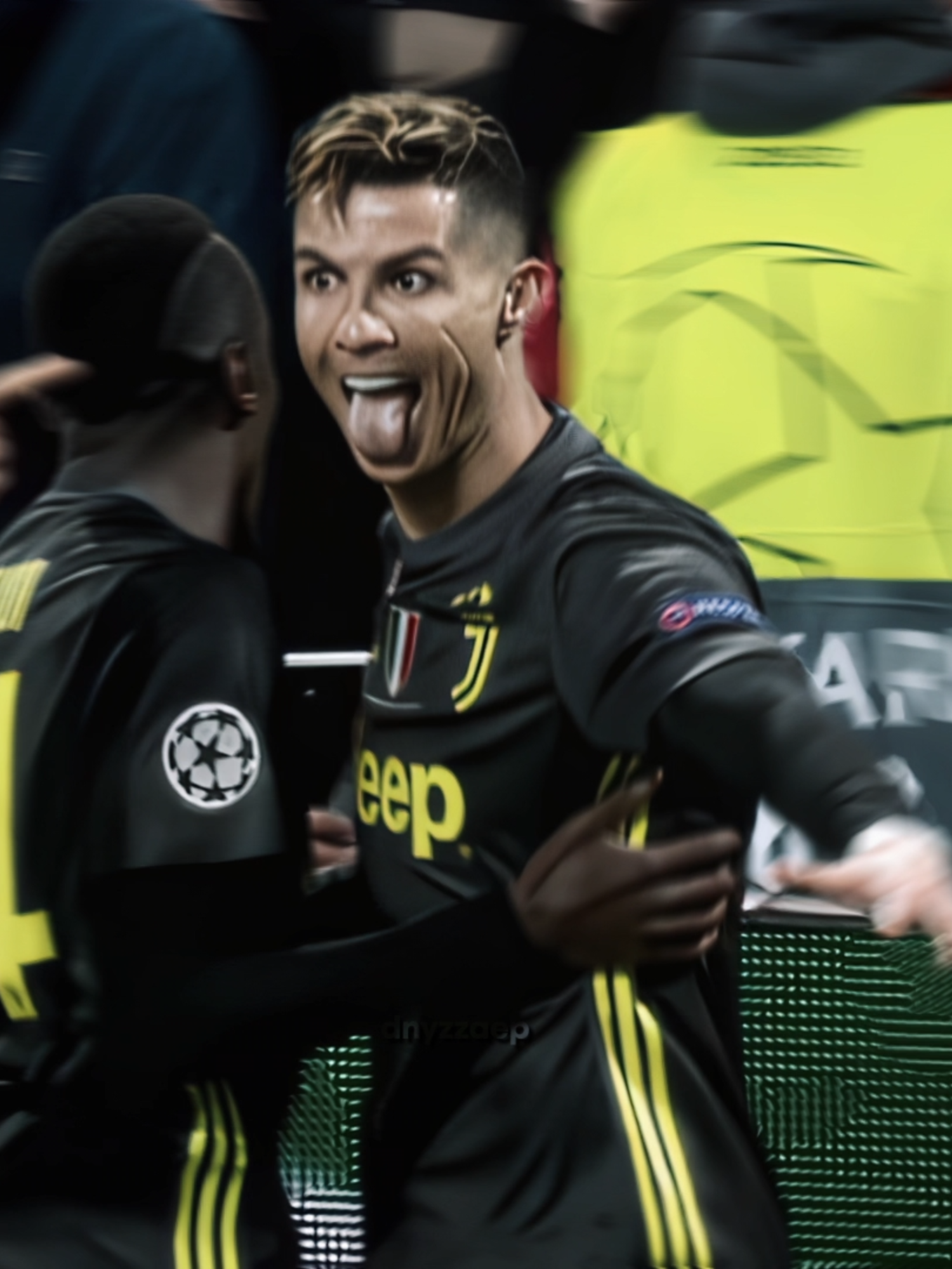 Ronaldo Vs Ajax // #ronaldo #footballtiktok #aftereffects #Soccer #edit #foryoupage #cristianoronaldo #fyp #dnyzzaep