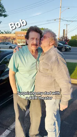Surprising my dad with a 4DX theater 