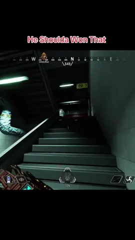 That Desk saved my life #apex #apexlegends #gaming #philboswagginzz 