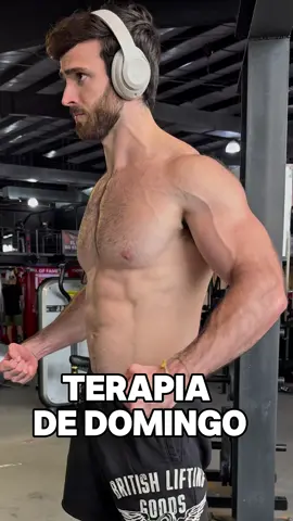 Qonda no hay mejor terapia en domingo que un poco de ejercicio 💪🏻🏋🏻‍♂️ #fyp #gym #gymtime #sunday #parati #GymTok #fitlife #fitspo #domingo #terapia #mexicano #mexico