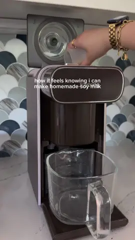 this might be niche but i love our soy milk machine @JoyoungOfficial  #homemade #homemadefood #homemademilk #fromscratch #kitchenvlog #healthyliving #cooking #soymilk #creatorsearchinsights 