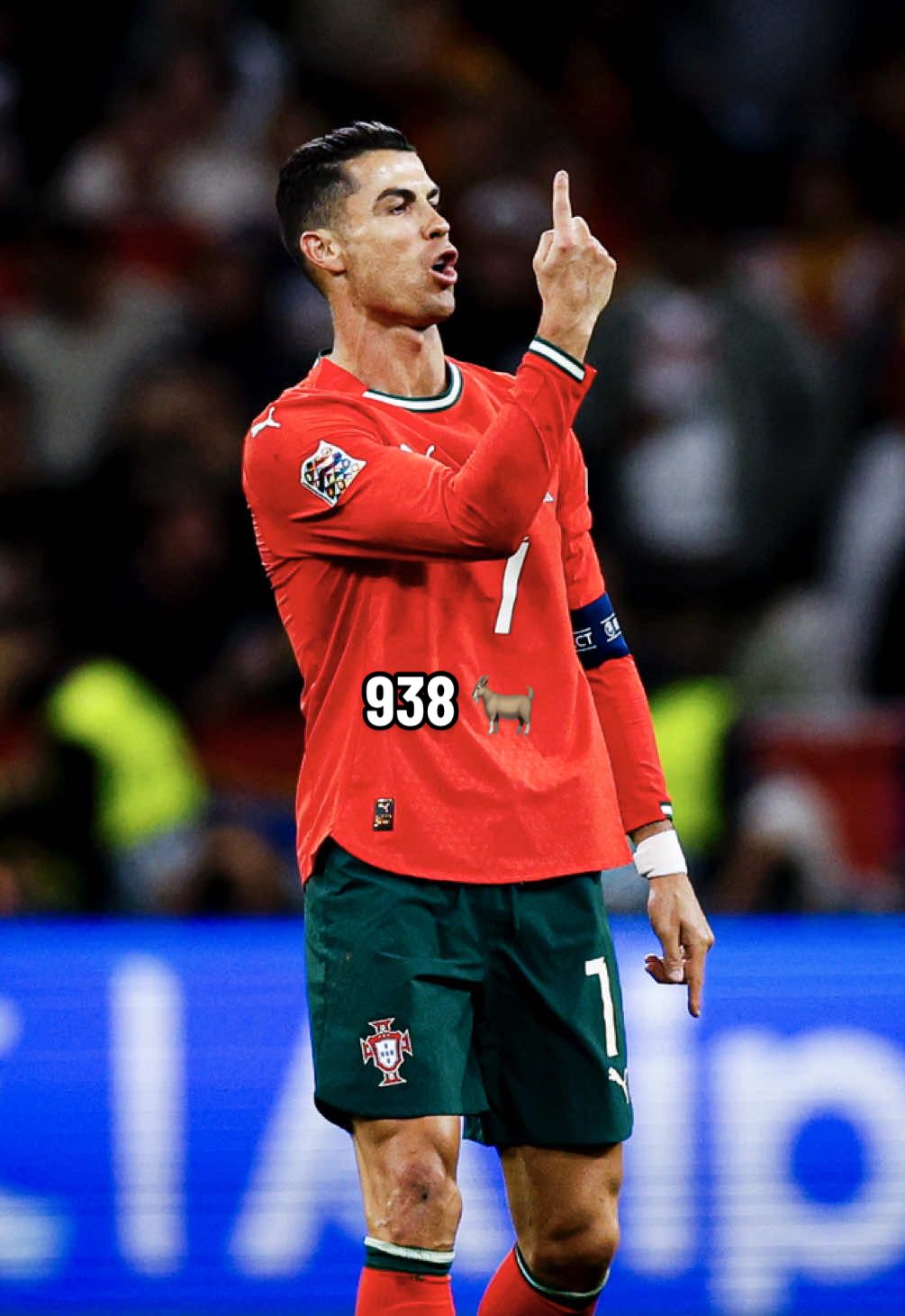𝗦𝗜𝗨𝗨𝗨 𝟵𝟯𝟴 na carreira 🐐 #FazHistória #NationsLeague 𝗦𝗜𝗨𝗨𝗨 𝗻𝘂𝗺𝗯𝗲𝗿 𝟵𝟯𝟴 in Cristiano's career 🐐 #HistoryNeedsMakers
