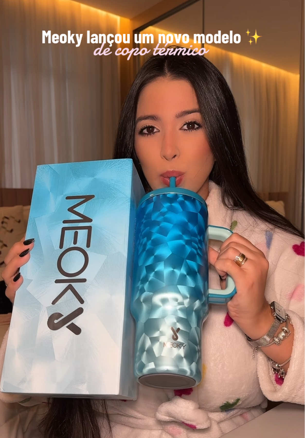 Esse azul é divinooo #meoky #meoky🥤cups #meokytumbler #meokycup #tiktokshop #tiktokshopchegou #copotermico #copos 