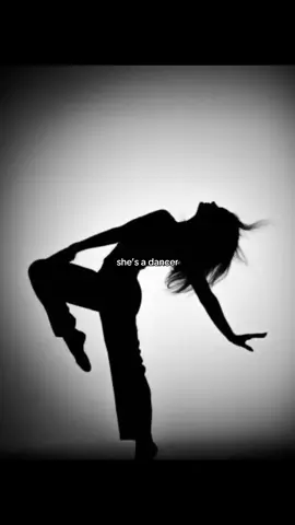 shes a dancer #dancer #dance #fyp #moderndance #fürdich #sport #dancetok #hobby #genzgiirly #viralvideos 
