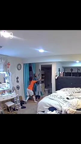 ⚠️ these are 2 brothers wrestling! no physical hitting took place and no one was injured. settle down people. #tiktok #momtok #boymom #boy #fyp #energy #adulting 