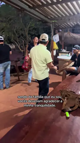 As vezes eu não nego a raça kkkkkkkkk
