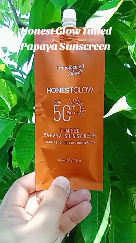 Honest glow tinted papaya sunscreen with SPF 50 #Honestglow  #Tintedsunscreen  #MineralSunscreen 