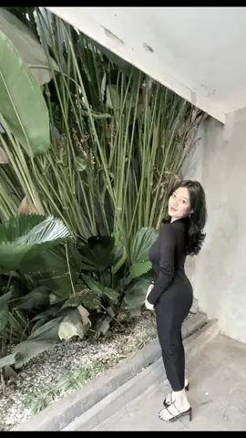 🦹🏻‍♀️🦹🏻‍♀️