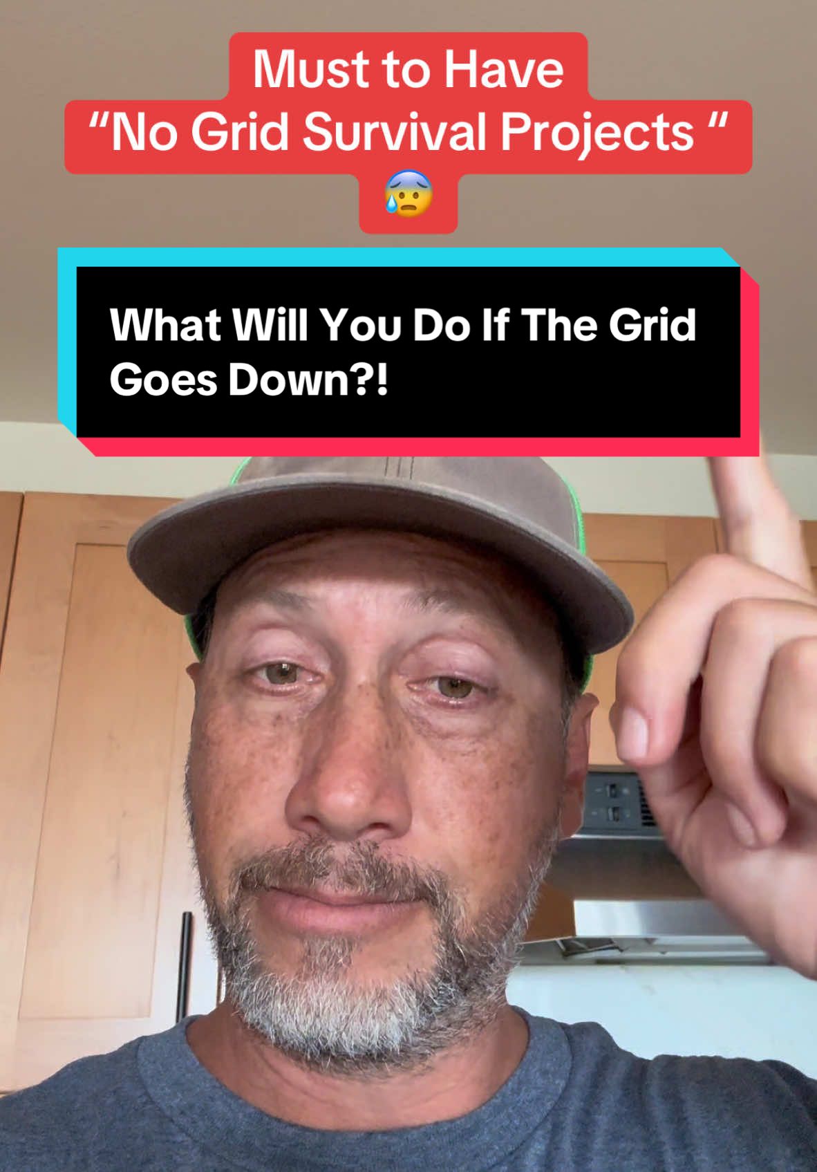 Must-Have Book You Need to Know #offgrid #survival #survivaltips #DIY #diyprojects #bookrecs #booktokfyp  #trending #musthaves #lifehacks #tiktokfinds #prepper #tiktokshopsummerturnup #tiktokshopcreatorpicks #creatoricons #dealsforyoudays  #creatorsearchinsights 
