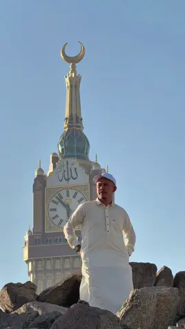 Bikin video sinematik di Jabal Khandamah dan Jabal Kudai bareng kita yuk😊, mulai dari 350SAR sudah bisa booking kita loh, langsung booking kita di DM atau klik link di bio okey🥰🥰 #jabalkhandama #jabalkhandamah #makkah #umrah #umrah2025 #jabalkudai #livemakkah #fyp #makkah🕋 