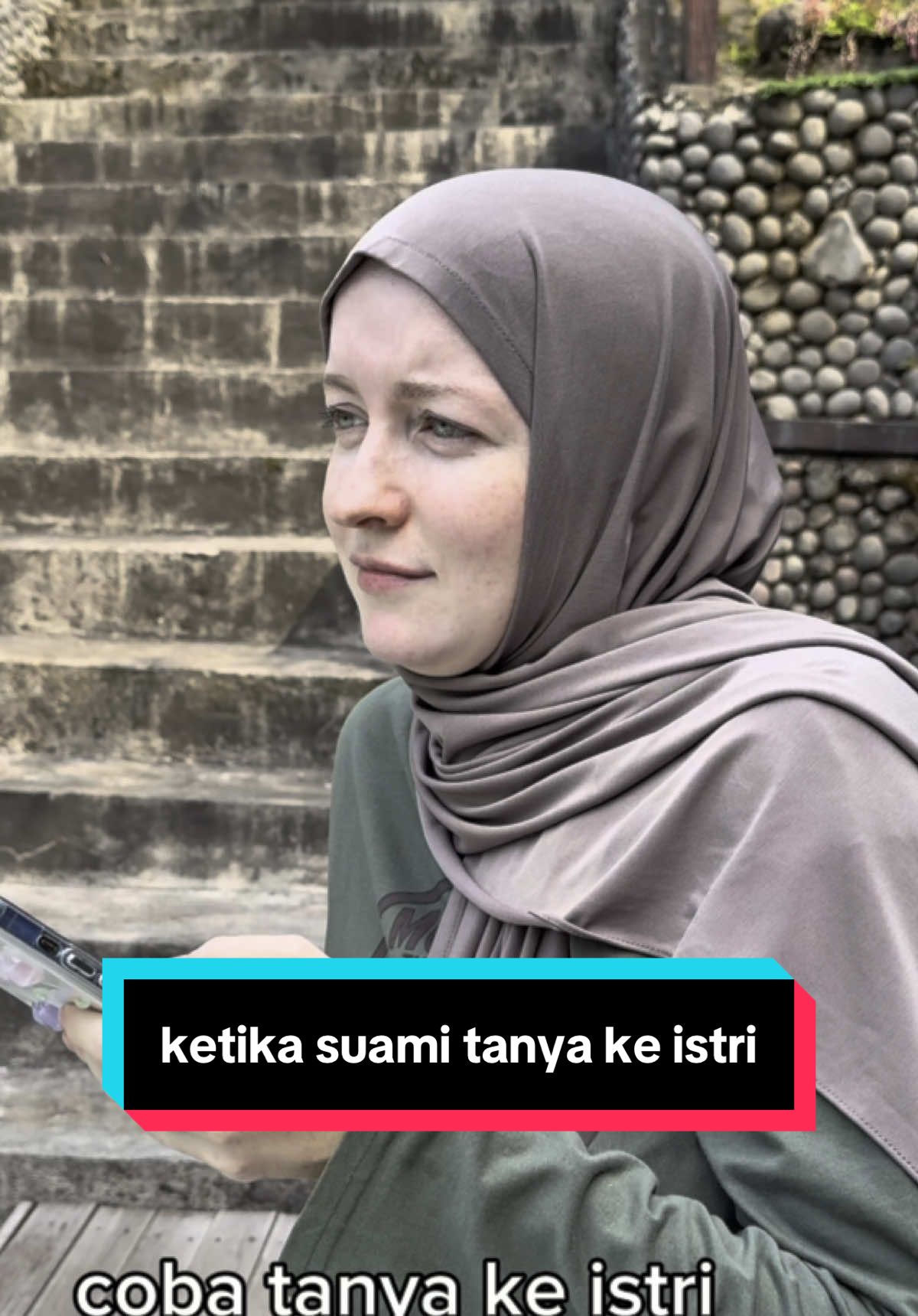 Kalau ditanya gitu kabur dulu😄