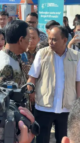 Kopdes/Kel Merah Putih adalah kendaraan kolektif untuk meningkatkan kesejahteraan masyarakat. Koperasi ini bukan hanya soal bisnis, tapi soal membangun solidaritas dan gotong royong, membuka lapangan pekerjaan di tingkat akar rumput, dan menciptakan keadilan ekonomi bagi masyarakat. #BersamaPresidenPrabowo #AyoBerkoperasi #KoperasiBangkit 