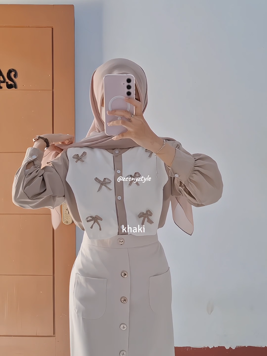 pliss kemeja secantik ini emg bikin nagihhhh #kemeja #shirt #blouse #outfitideas #OOTD #foryou 