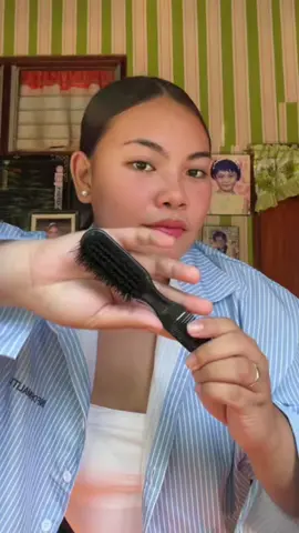 Double sided comb hair brush for CLEANER HAIR✨#doublesidedbrush #boarbrush #haircomb #cleanbun #tiktokbudol #tiktokbudolfindsph #tiktokfindsph #tiktokfinds #fyp #fypシ 