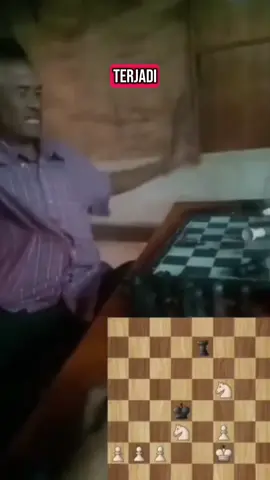 Halo @Chess.com Indonesia, kalo kak @Chelsie Monica berhalangan utk jadi komentator, saya siap menggantikan🗿 #catur #chess #UFC #chessmemes  #commentary #memes 
