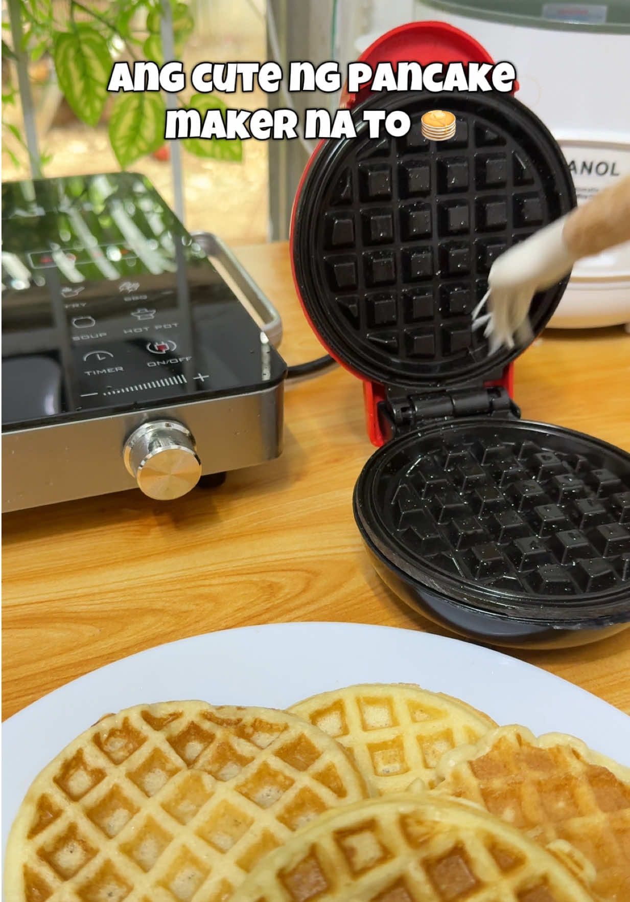 #minielectricwafflemaker #wafflemaker #pancakemaker #miniwafflemaker #minipancakemaker