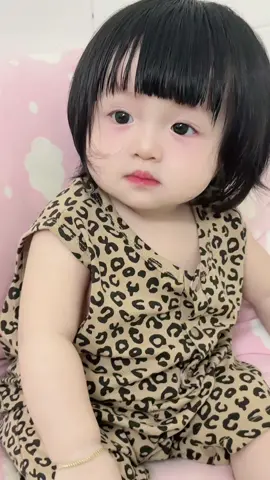 Báo con 😆😆#embedangyeu #baby #xuhuong 