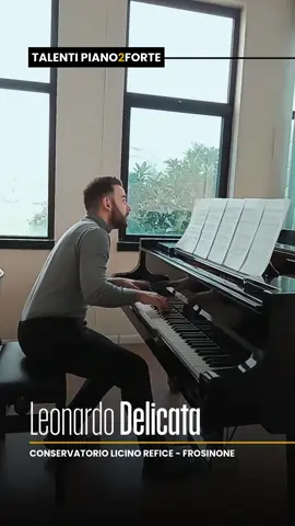 Il 14 Giugno nella splendida cornice dell'Auditorium del Conservatorio Licino Refice di Frosinone abbiamo celebrato il talento Leonardo Delicata. Seguito dall'insegnante Anna Paola Milea, Leonardo ci ha intrigato con il suo suono pieno e allo stesso tempo posato. Ringraziamo il Conservatorio nella figura del Direttore Mauro Gizzi e il Responsabile del Dipartimento di pianoforte Francesco Buccarella che hanno convintamente sposato il progetto Piano2Forte. #piano2forte #conservatoriorefice #frosinone 