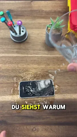 Wasserschaden bei iPhones, hilft Reis oder nicht ?🤓 #apple #wasser #iphone #fail #reis #DIY 