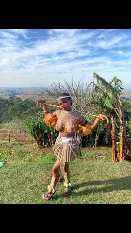 Akuntombi kuyafiwaa🫰🏽😍 #umhlonyanakaSena #magumedewenu 