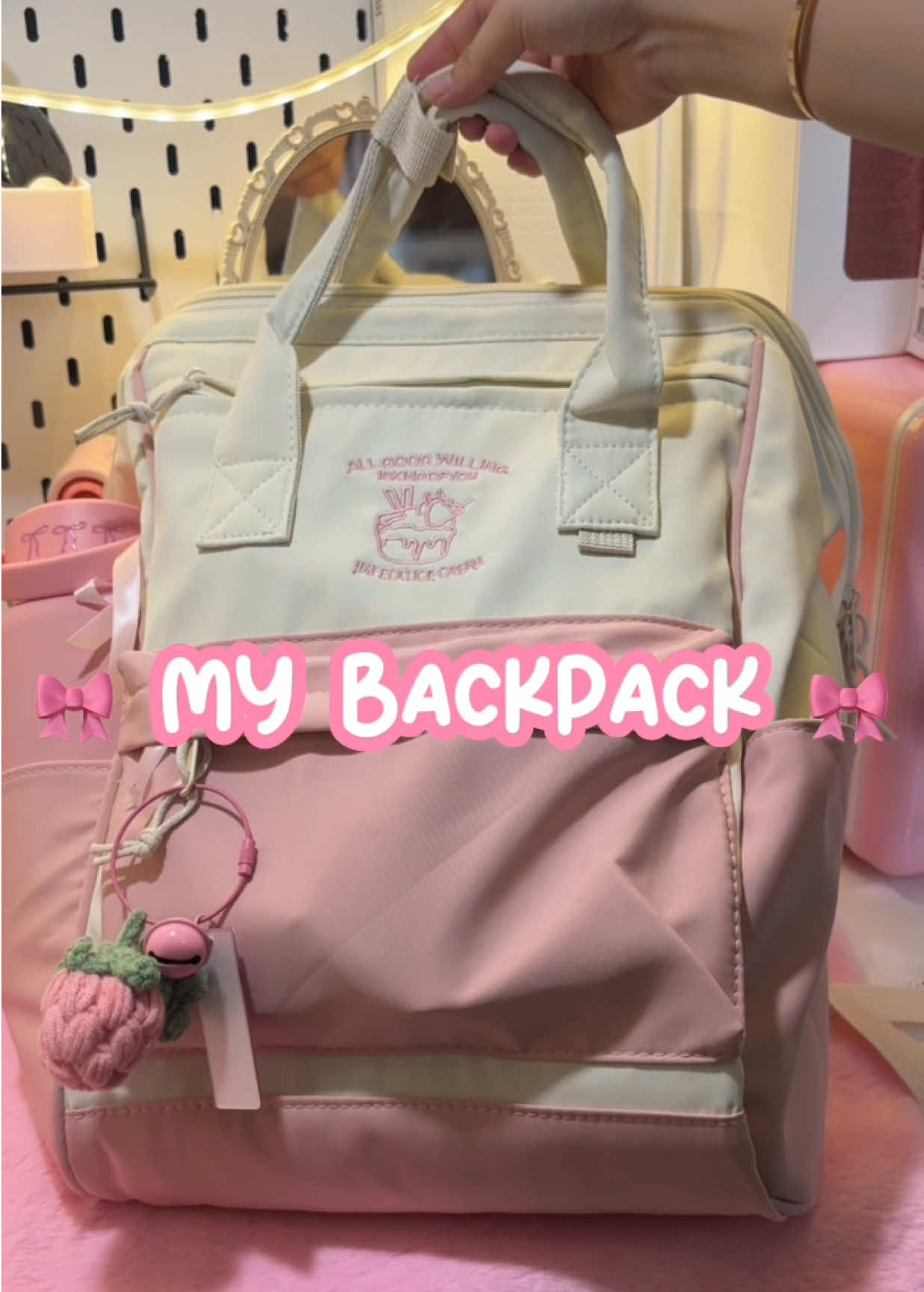 Bener bener unik bentuk nya kaya susu kotakn🎀🌷🎀 #backpack #tasransel #tasranselmurah #tasranselwanita #tassekolahaesthetic #tassekolah 