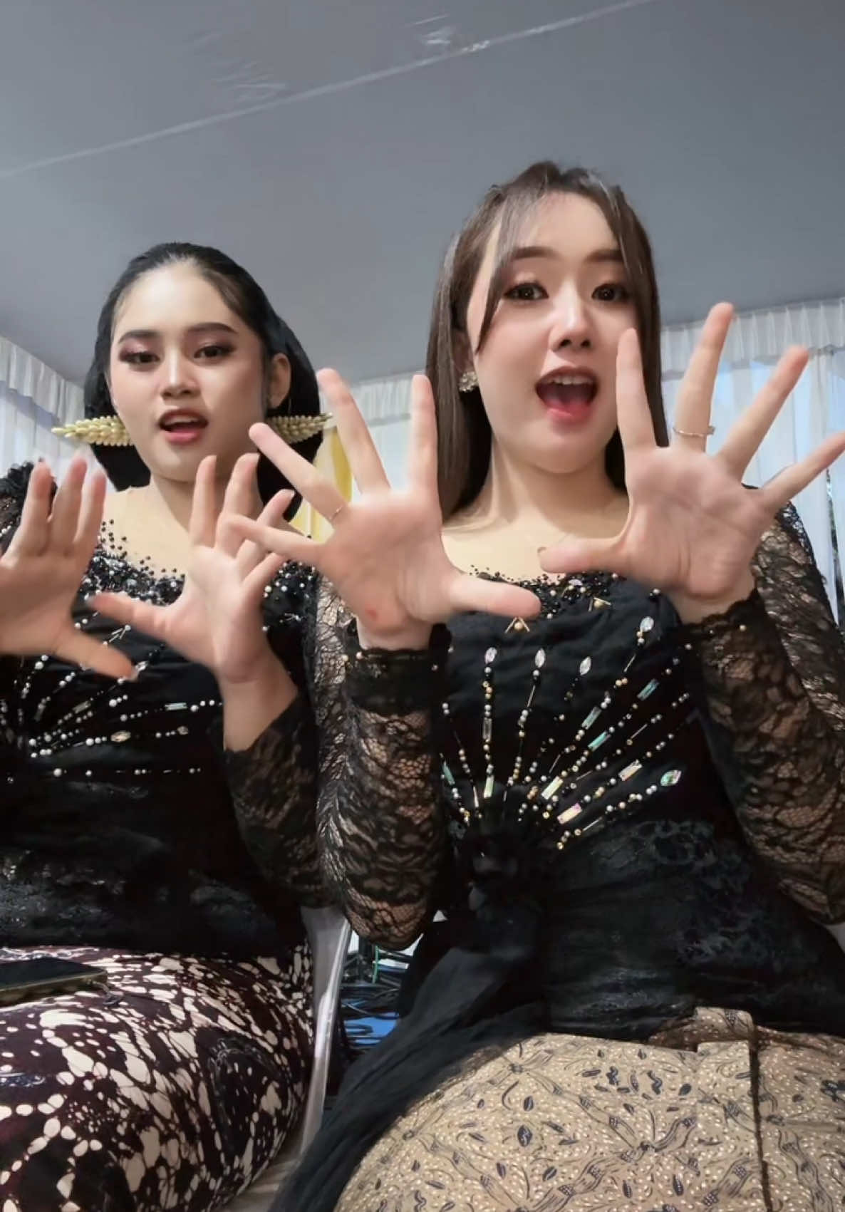 🍓🍓🍓🍓 @Debyy #fyp #fypage #fypシ゚ #fyphariini #cintamerahjambu #fyp #fypシ #fyphariini #fypdongggggggg #fypdonggggggg 