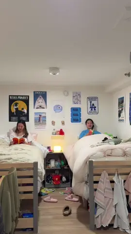 all the memories packed into boxes @sophiia.zhang #creatorsearchinsights #fyp #school #boardingschool #highschool #xyzbca #dorm #moveout 