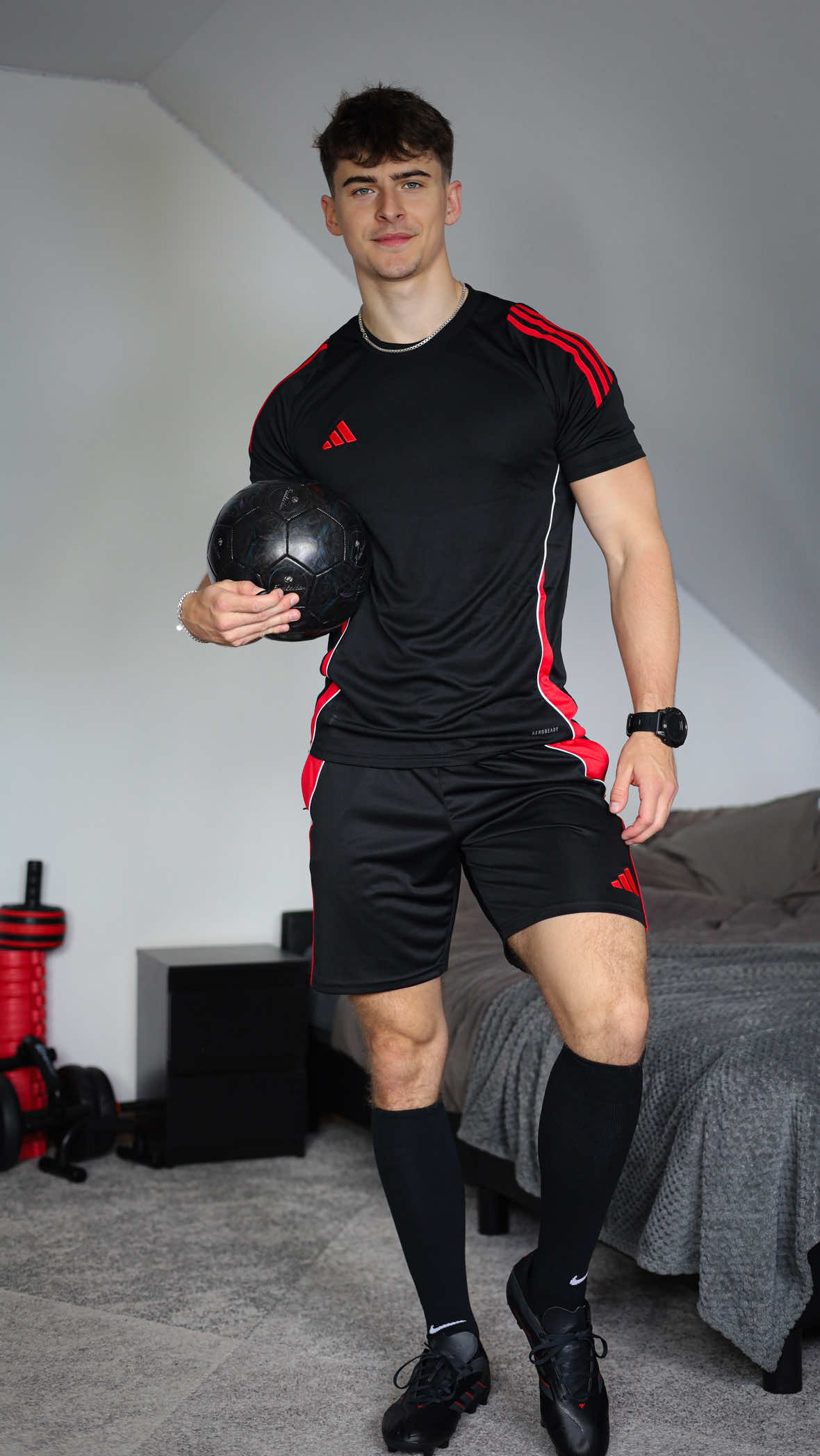 ⚽ GRWM before hitting the pitch 🖤🔥 #grwm #footballfit #athleticstyle #fitinspo #malemodelvibes #gameface #fitreel #blackoutfit #adidasfit #soccervibes #fitnessmotivation #polishboy 