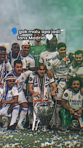 sedikit pun ku ta merasa malu#halamadrid👑 #madridistas✨ #fypmadridistas✨ #madridistasejati🤍👑 #fyptiktok #realmadridfans 