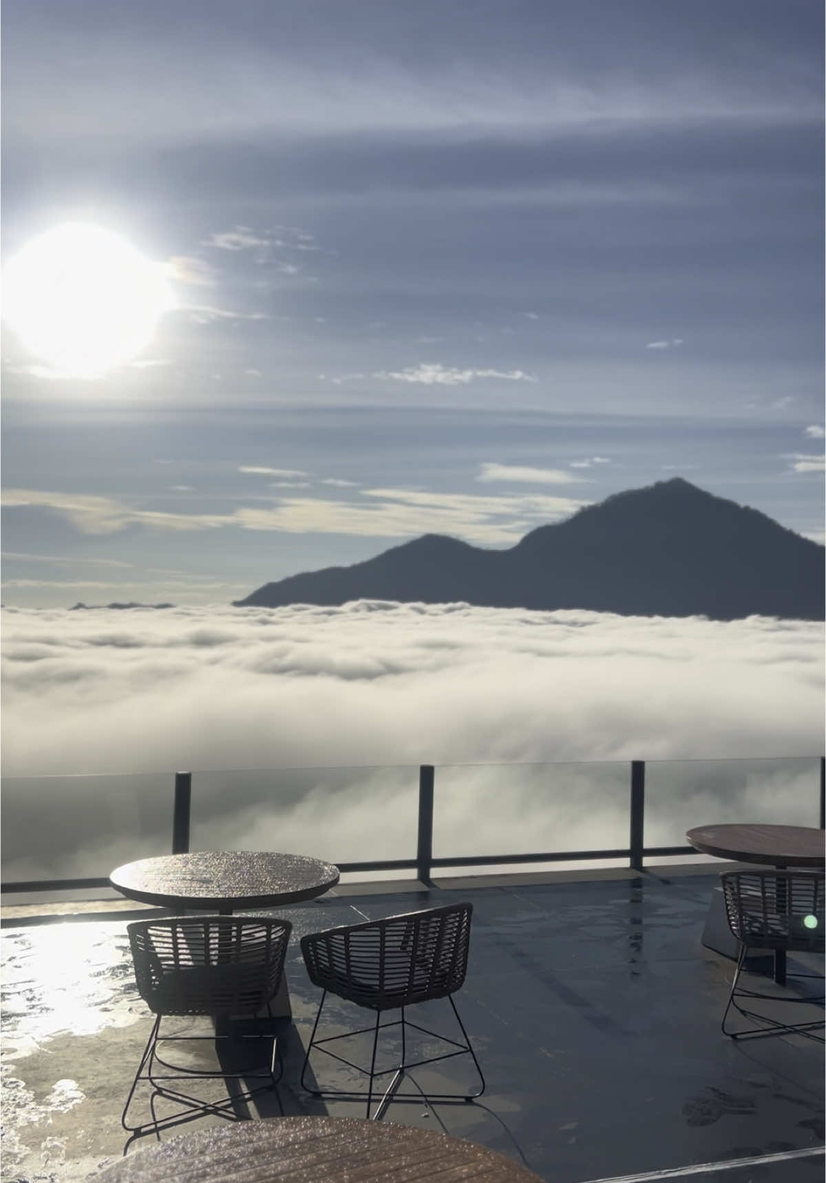 Pemandangan menakjubkan di  LA VISTA KINTAMANI #lavistacoffeeandroastery  #lavistakintamani 