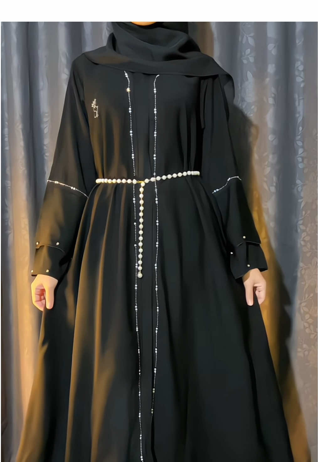 Masya Allah🖤#abaya #abayastyle #abayafashion #abayahitam #abayaterbaru #fyp 