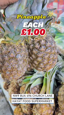 Fresh Pineapple 🍍  0nly £1.00 Each  #hayatfood #foryoupage #Custumers #500kviews #afghanistan🇦🇫 #coffee #تاجیک_هزاره_ازبک_پشتون_ترکمن🇦🇫 