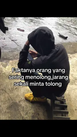 Yg real  - - #fyp #fypage #katakata #tolong #teman #adidasoriginals #stoneisland 