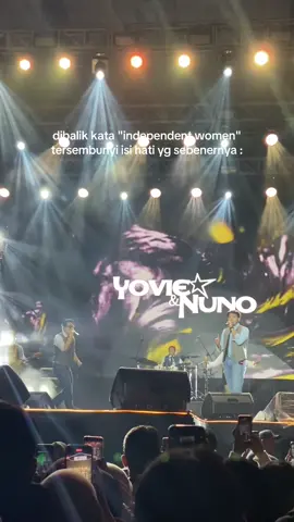 betul nda ges?🫠 #yovieandnuno #konsermusik  #sampaiakhirwaktu #independentwomen 