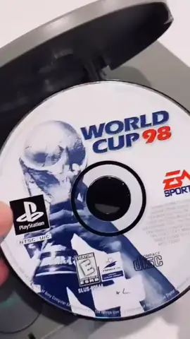 Memori yang tak bisa terulang #jadul #masalalu #90an #WC98 #france98 #pialadunia98 #kenangan #nostalgia #anak90an 