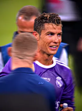 Gata x Peligrosa ❣️✌️ //. . . #ronny #roanldo #christianoronaldo #edit #smooth #4k #fyp #viralvideos #viral #blowthisup? 