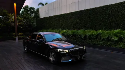 ngắm nhìn đam mê trước khi ngủ.                     #maybach #maybachs480 #car #xesang #xh #fyp #xehoi 