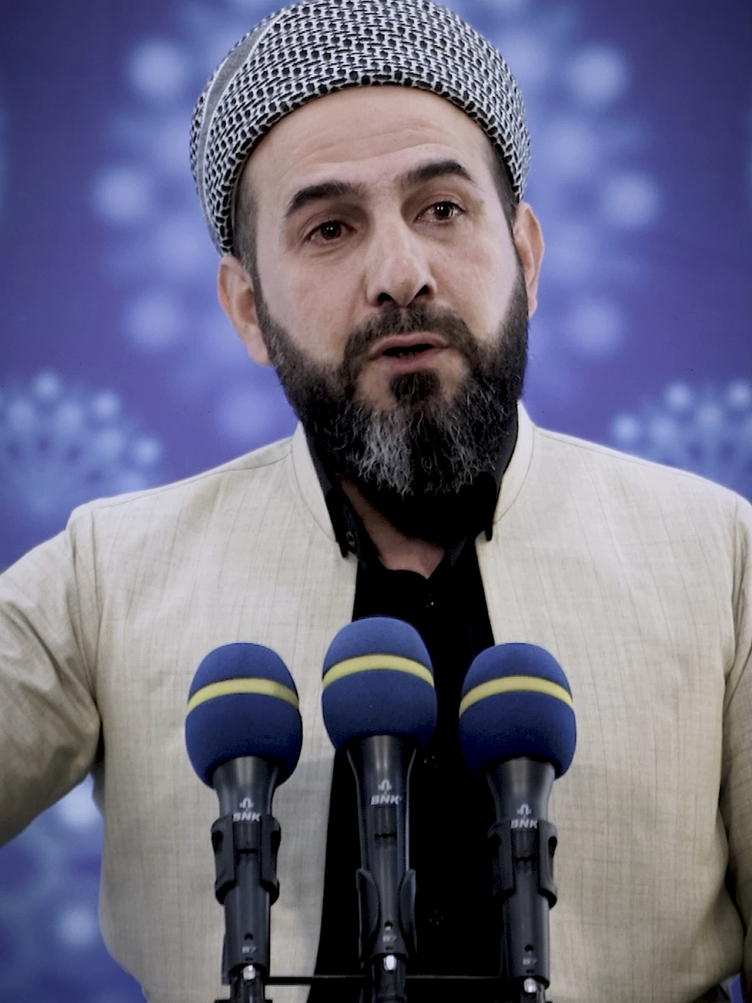 ڕێـزنـەگـرتن لە دایك و باوك بەرهەمی بێ دینی یە ! مامۆستا ڕێبوار حوسێن #وتاری_مامۆستایانی_ئاینی #مامۆستا_ڕێبوار_حوسێن #mamosta_rebwar #پۆستی_ئاینی🕋 #مامۆستا_ڕێبوار #fyp