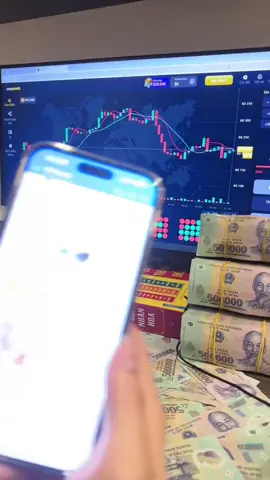 Ai đang gặp khó khăn cần tôi giúp nhắn tin trực tiếp tôi hỗ trợ 🤑