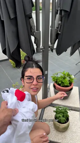 Mio cugino non poteva regalarmi cosa peggiore🫨 #eliska #cugina #ironia #girl #italia #videodivertenti #brunette #viral 