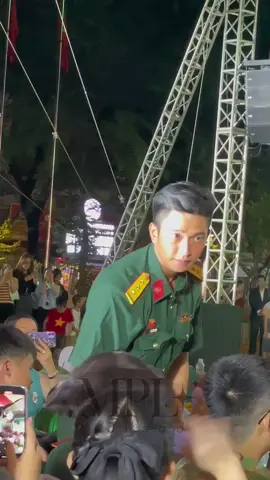 Phần thưởng cho ai thức khuya😅 video chưa được công chiếu #lehoanghiep 