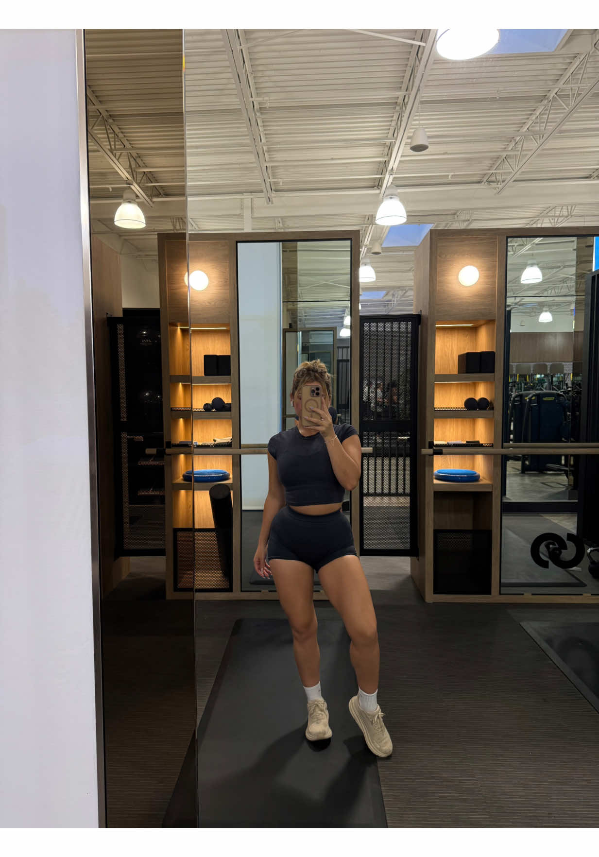 #morningroutine #5ammorningroutine #gymvlog #gymoutfit #latinafitness #fypシ゚viral 