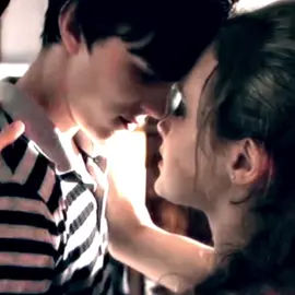 gen 1 forever                                                                                                                                                                                                                                    #skinsuk #skinsedit #skinsgen1 #sidjenkins #cassieainsworth #tonystonem #nicholashoult 
